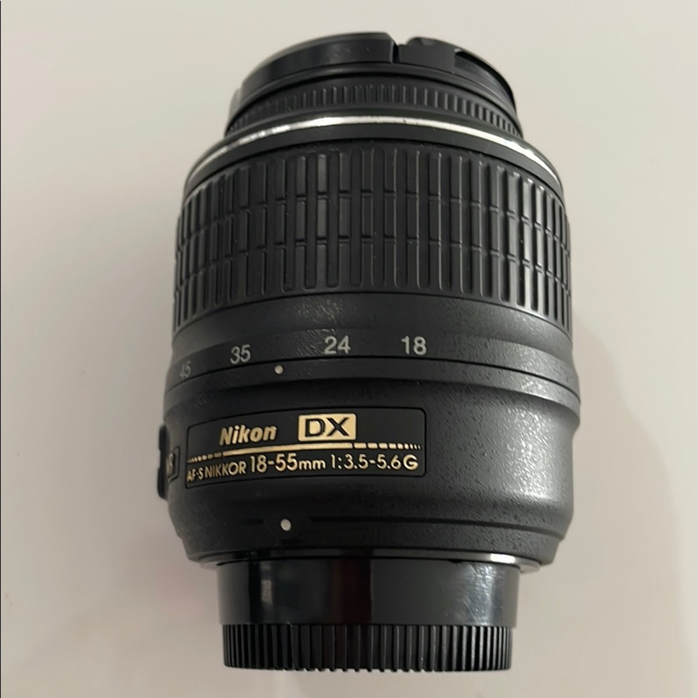 Nikon DX AF-S Nikkor 18-55mm Camera Lens